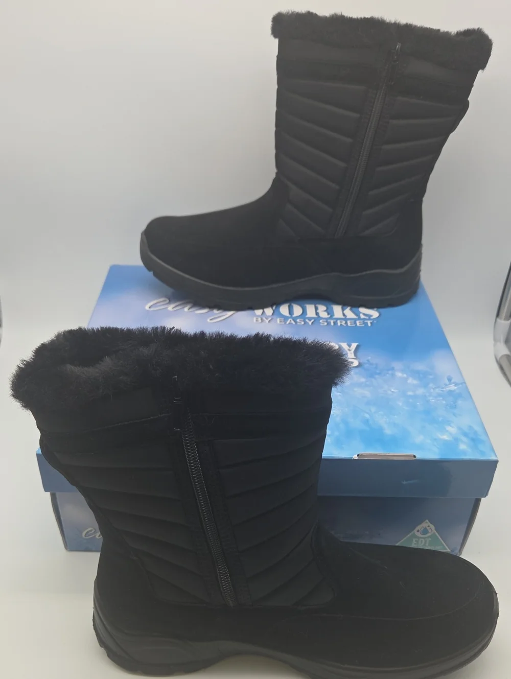 easy street Black Faux-Fur Winter Zip Boots
